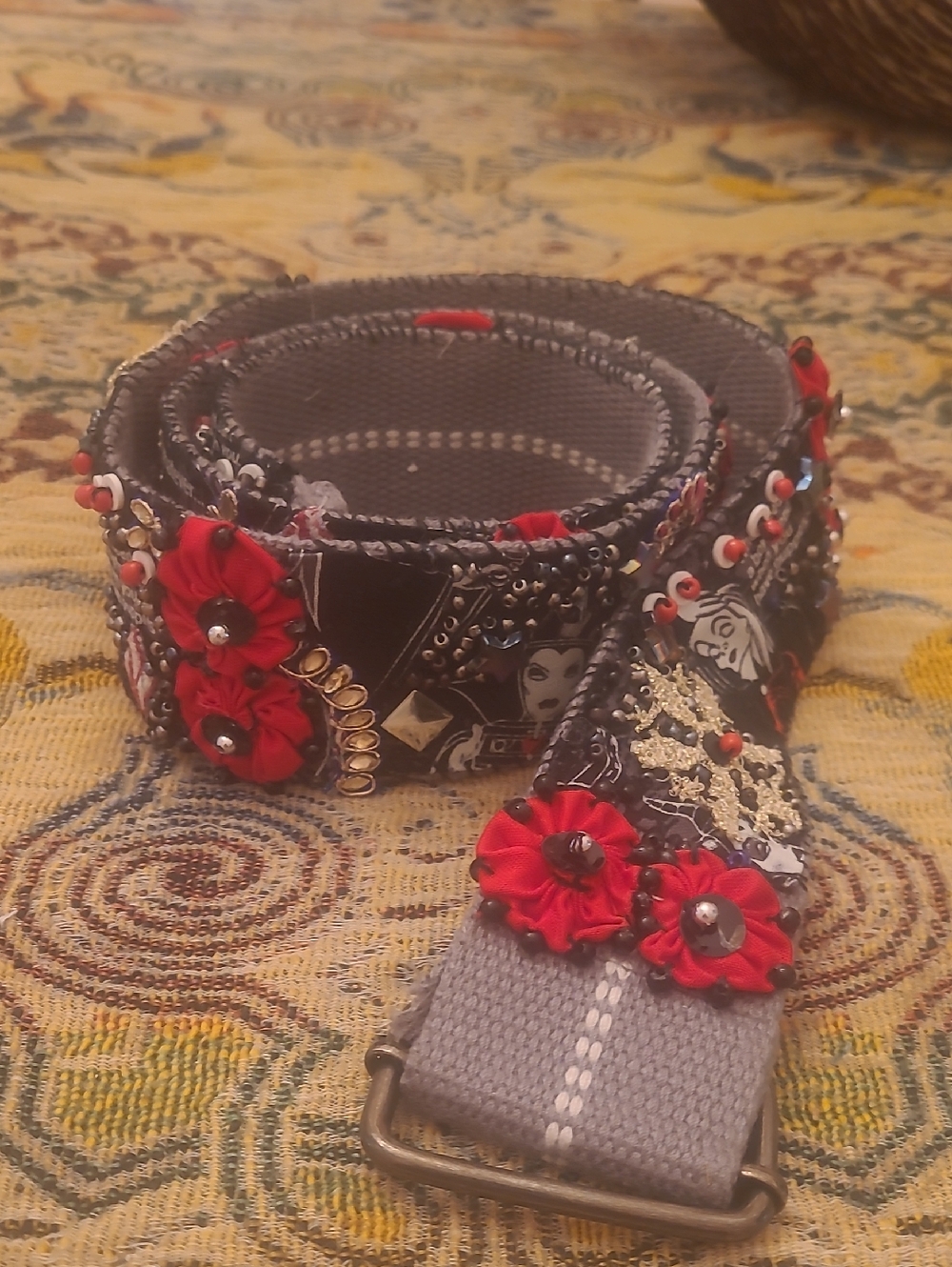 Handcrafted Women's Gray Belt with Red Floral Accents